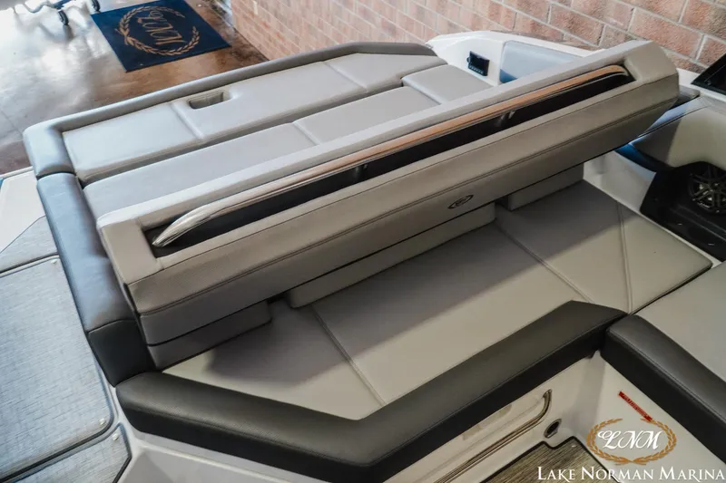 Slide: The Image of Cobalt R4 2024 - 15