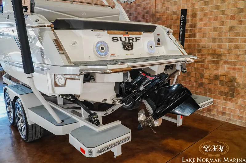 Slide: The Image of Cobalt R4 Surf 2025 - 5