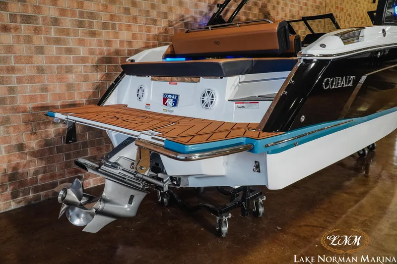 Slide: The Image of Cobalt R6 2025 - 7