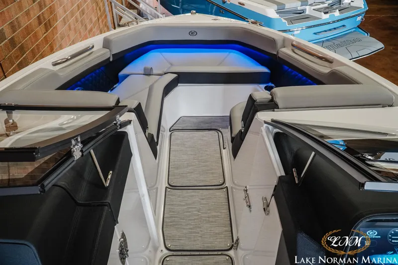 Slide: The Image of Cobalt R6 2025 - 16