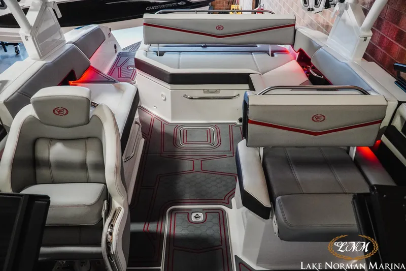 Slide: The Image of Cobalt R6 Surf 2024 - 18