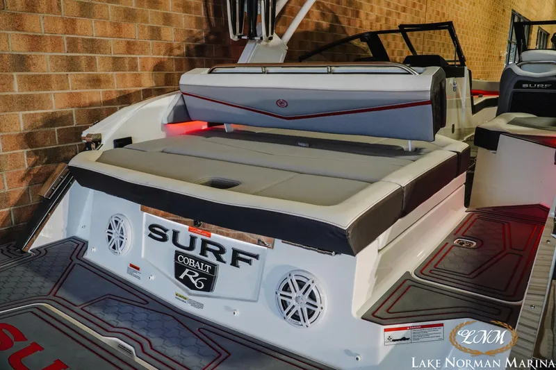 Slide: The Image of Cobalt R6 Surf 2024 - 7