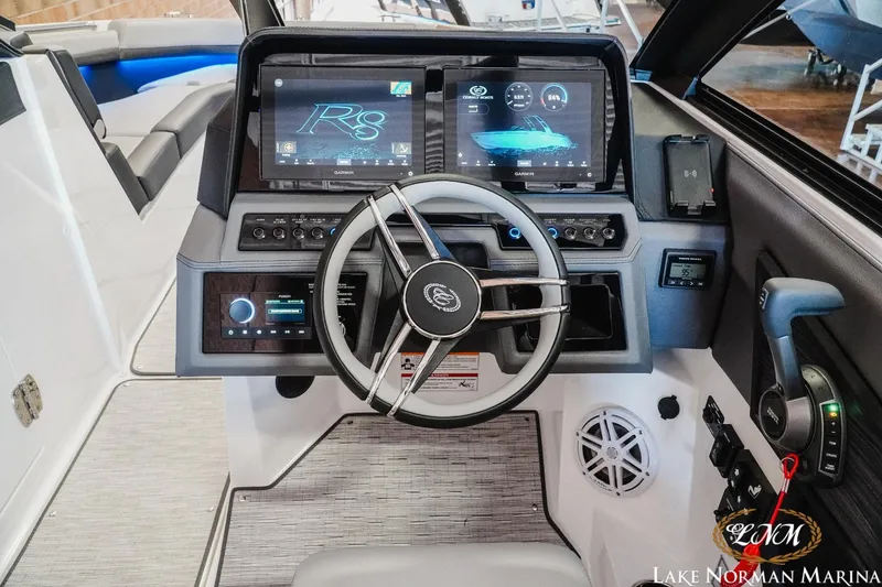 Slide: The Image of Cobalt R8 2024 - 12