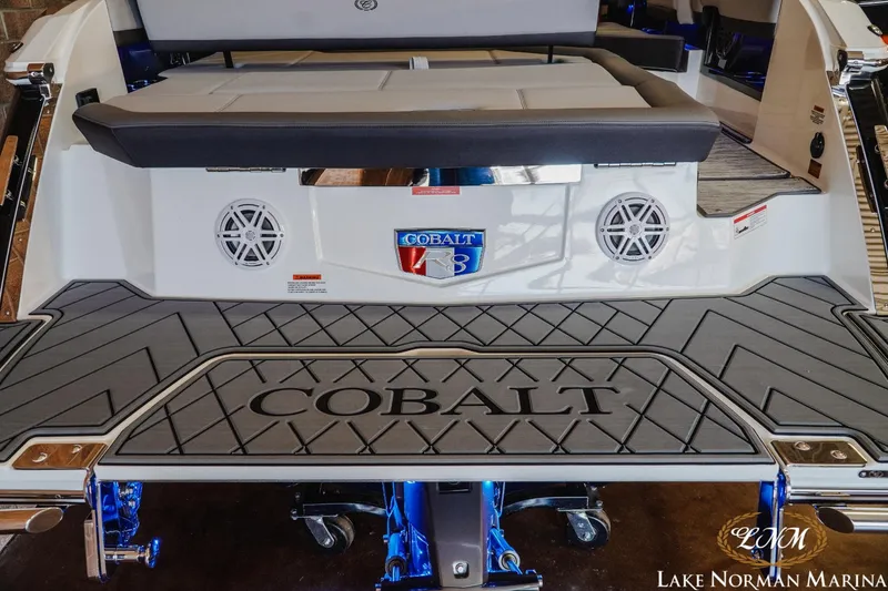 Slide: The Image of Cobalt R8 2024 - 7