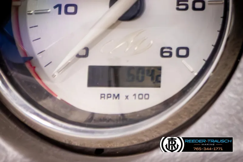 Slide: The Image of Close-up of a 2007 Monterey 234 FS tachometer showing 504 RPM. - 36
