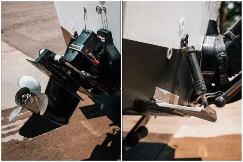 Slide: The Image of 1976 Aquasport 24 Launch boat engine and propeller details. - 25