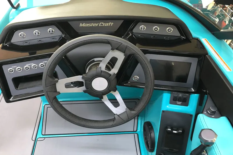 Slide: The Image of MasterCraft NXT24 2025 - 16