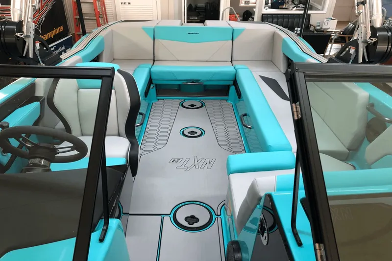 Slide: The Image of MasterCraft NXT24 2025 - 22