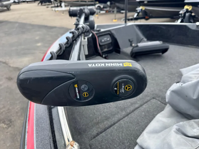 Slide: The Image of Steering console of a 2019 Nitro ZV21 boat with Humminbird electronics. - 8