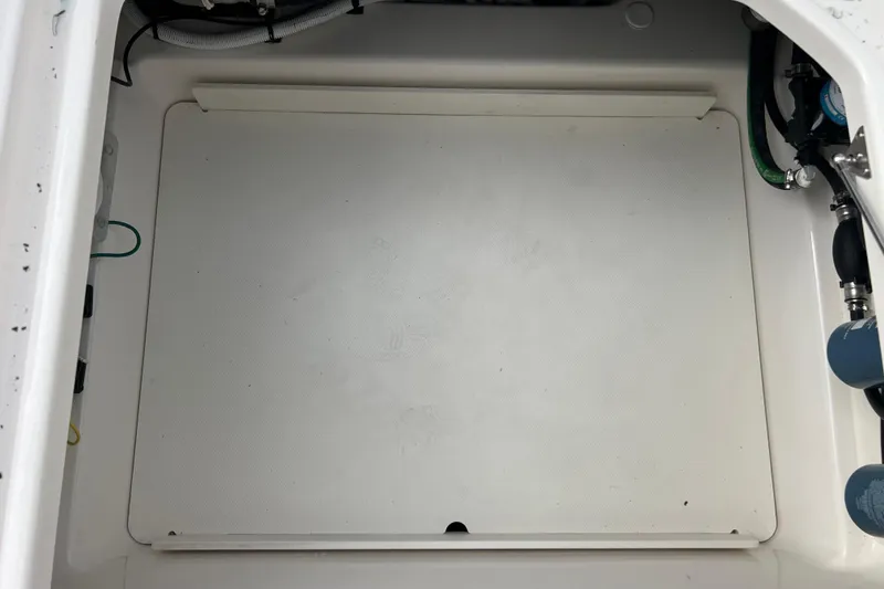 Slide: The Image of Interior of the 2025 Robalo R300 Center Console boat. - 24