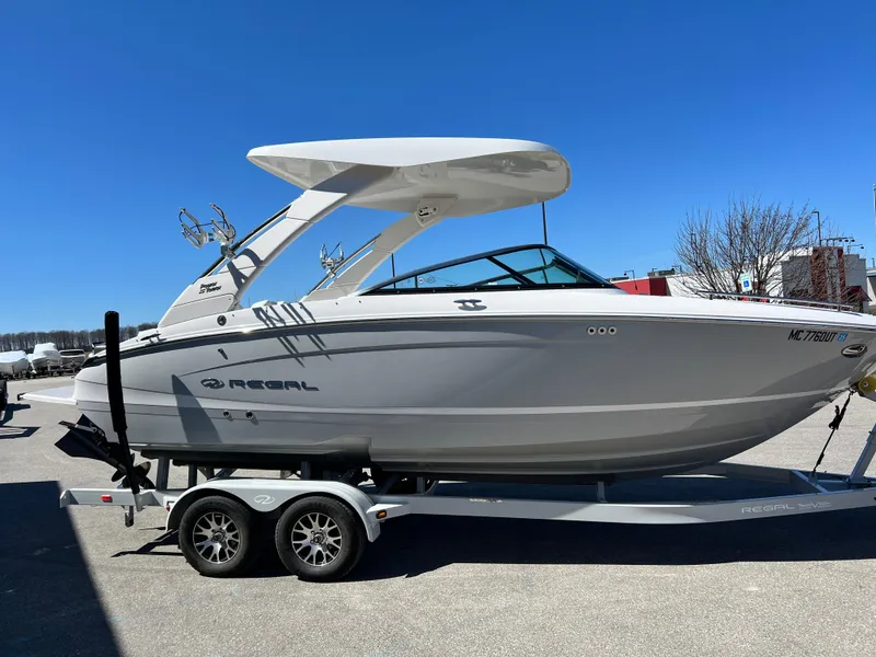 Slide: The Image of Regal LS4 Surf 2022 - 0