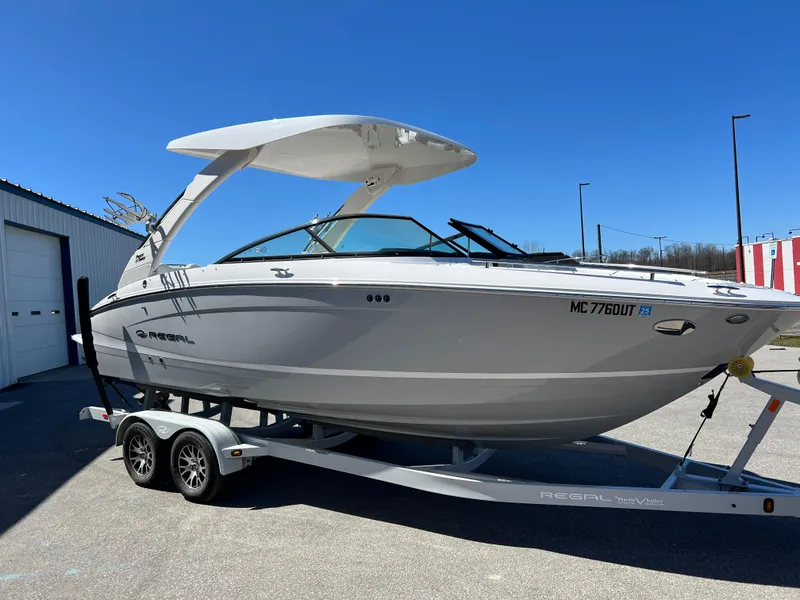 Slide: The Image of Regal LS4 Surf 2022 - 2