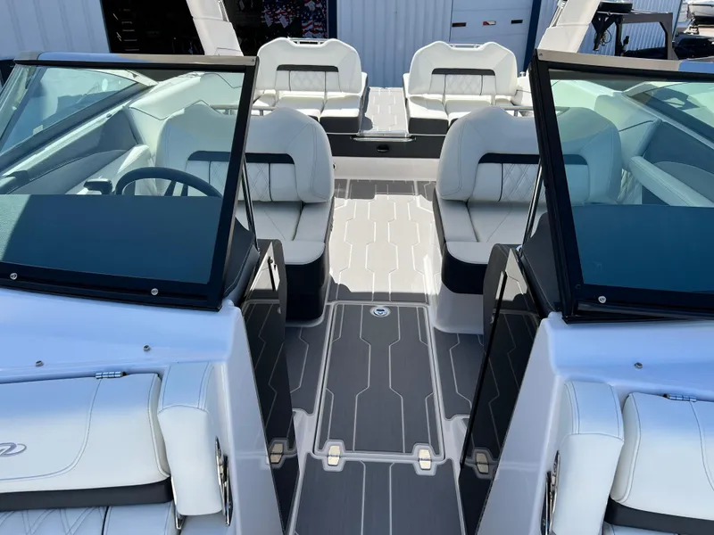 Slide: The Image of Regal LS4 Surf 2022 - 23