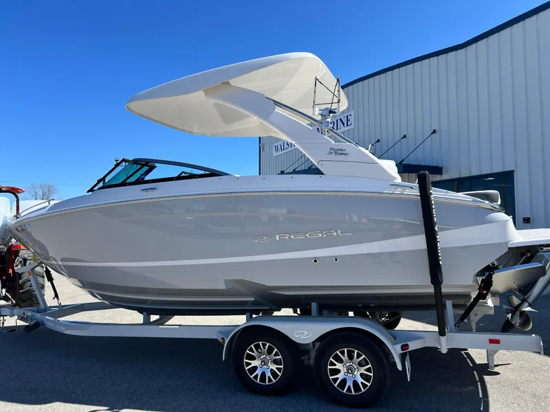 Slide: The Image of Regal LS4 Surf 2022 - 27