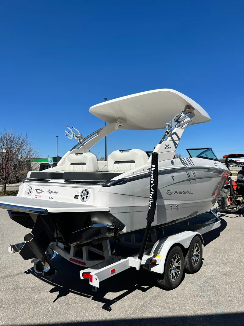 Slide: The Image of Regal LS4 Surf 2022 - 3