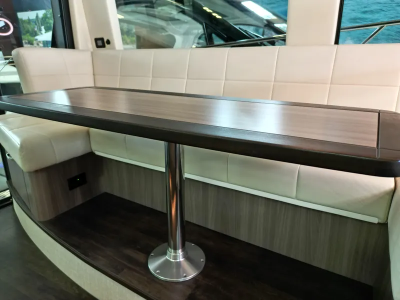 Slide: The Image of Regal 42 Flybridge 2023 - 10