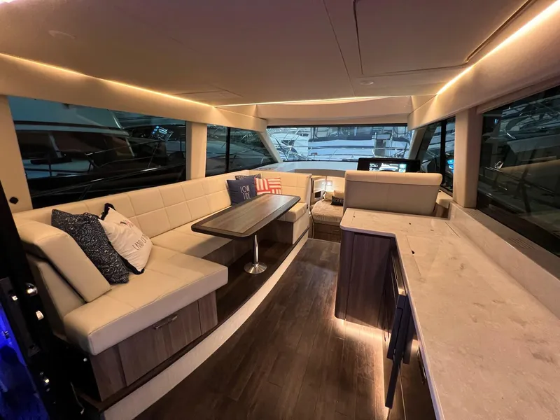 Slide: The Image of Regal 42 Flybridge 2023 - 17