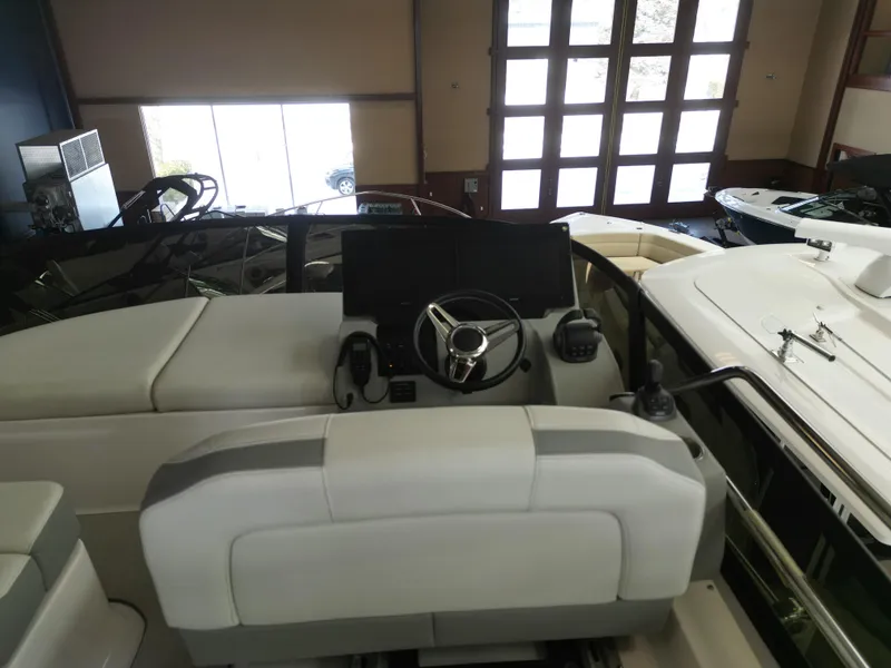 Slide: The Image of Regal 42 Flybridge 2023 - 28