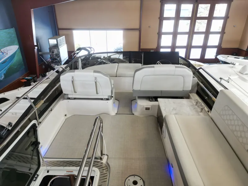Slide: The Image of Regal 42 Flybridge 2023 - 34
