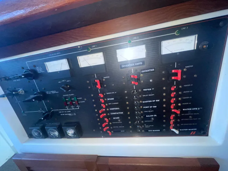 Slide: The Image of Electrical control panel on a 1992 Bayliner 4588 Pilothouse boat. - 39