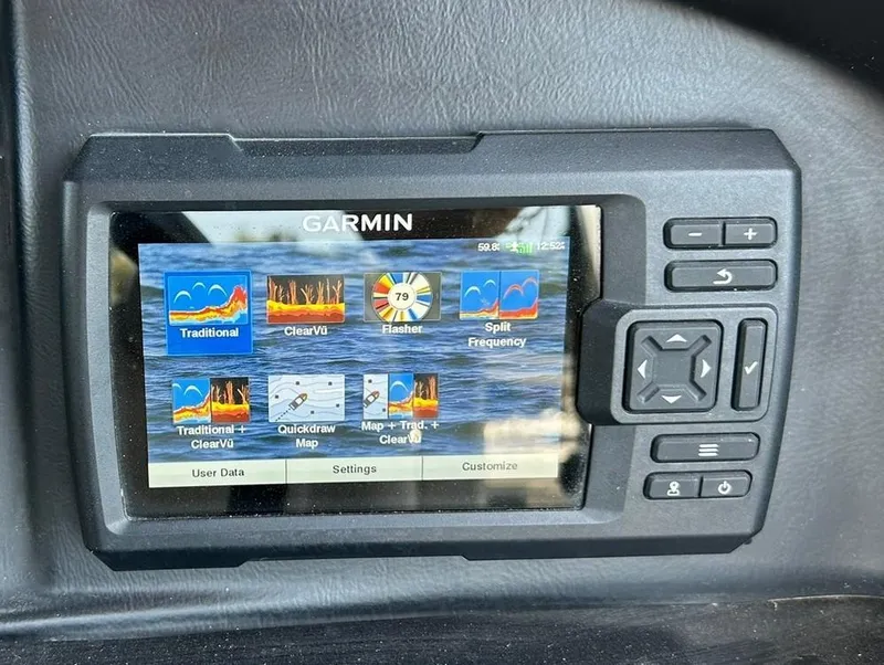 Slide: The Image of Garmin fishfinder display on 2020 Avalon Catalina 2585 VRB boat dashboard. - 40