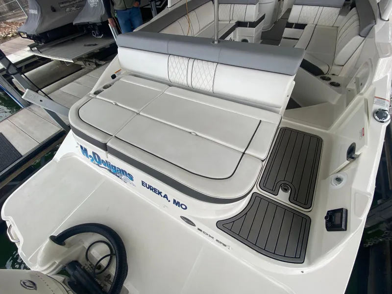 Slide: The Image of 2017 Sea Ray 270 SDX OB boat with spacious seating and sleek design. - 8