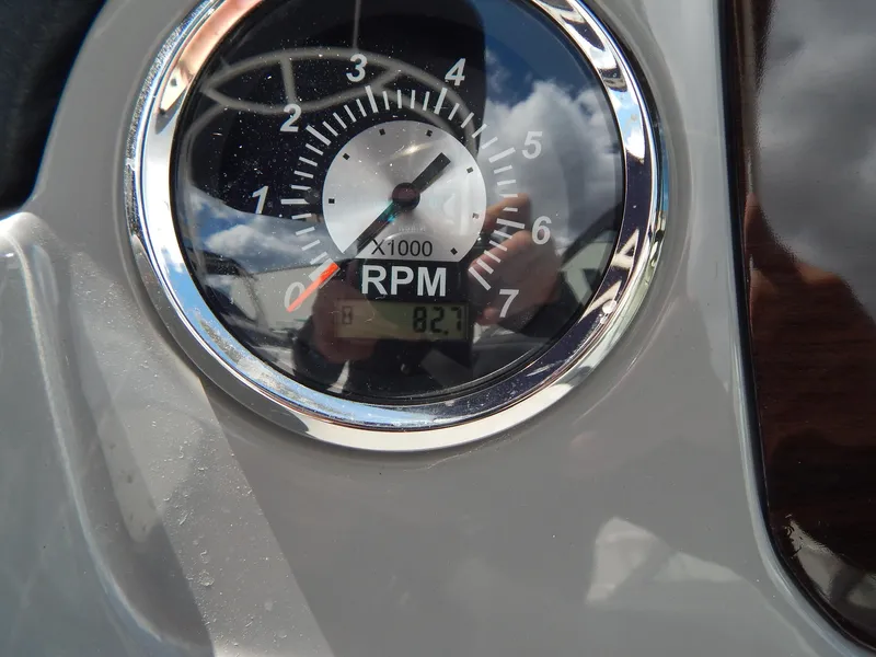 Slide: The Image of Tachometer of 2021 Chaparral 23 SSi showing RPM with reflection on glass. - 36