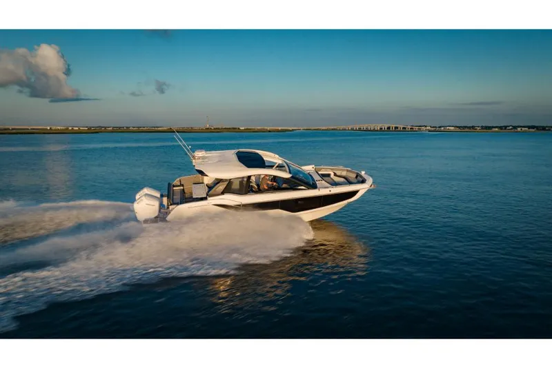 Slide: The Image of 2023-Galeon-375-GTO-MarineMax - 18