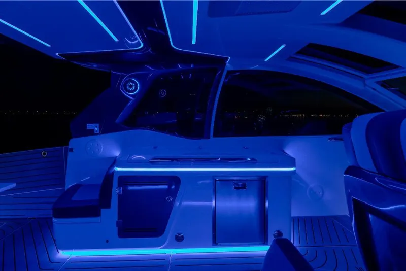 Slide: The Image of 2023-Galeon-375-GTO-MarineMax - 60