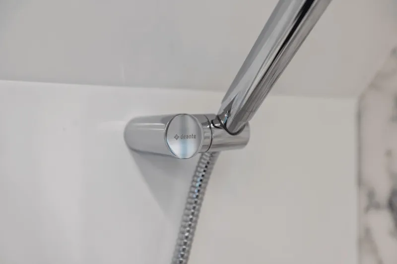 Slide: The Image of Galeon 435 GTO 2025 - 65