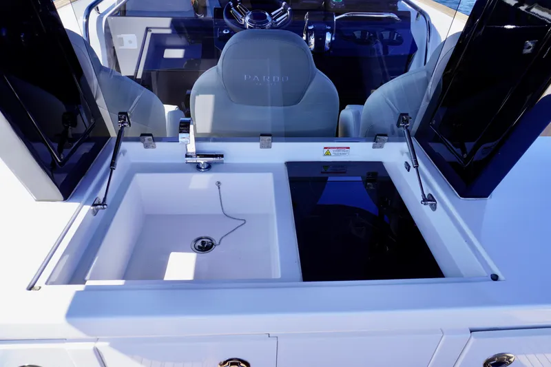 Slide: The Image of Pardo Yachts 38 (2020) cockpit with sink and seating area. - 20