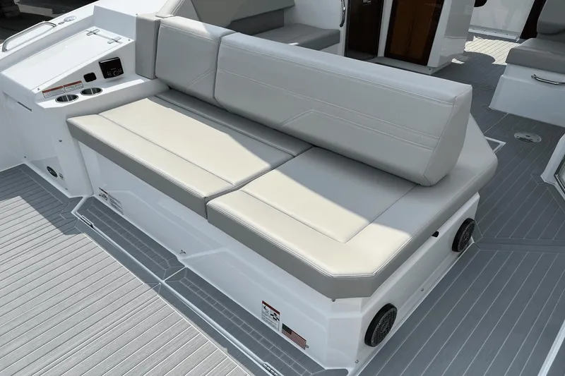 Slide: The Image of Cruisers Yachts 38 GLS 2024 - 8