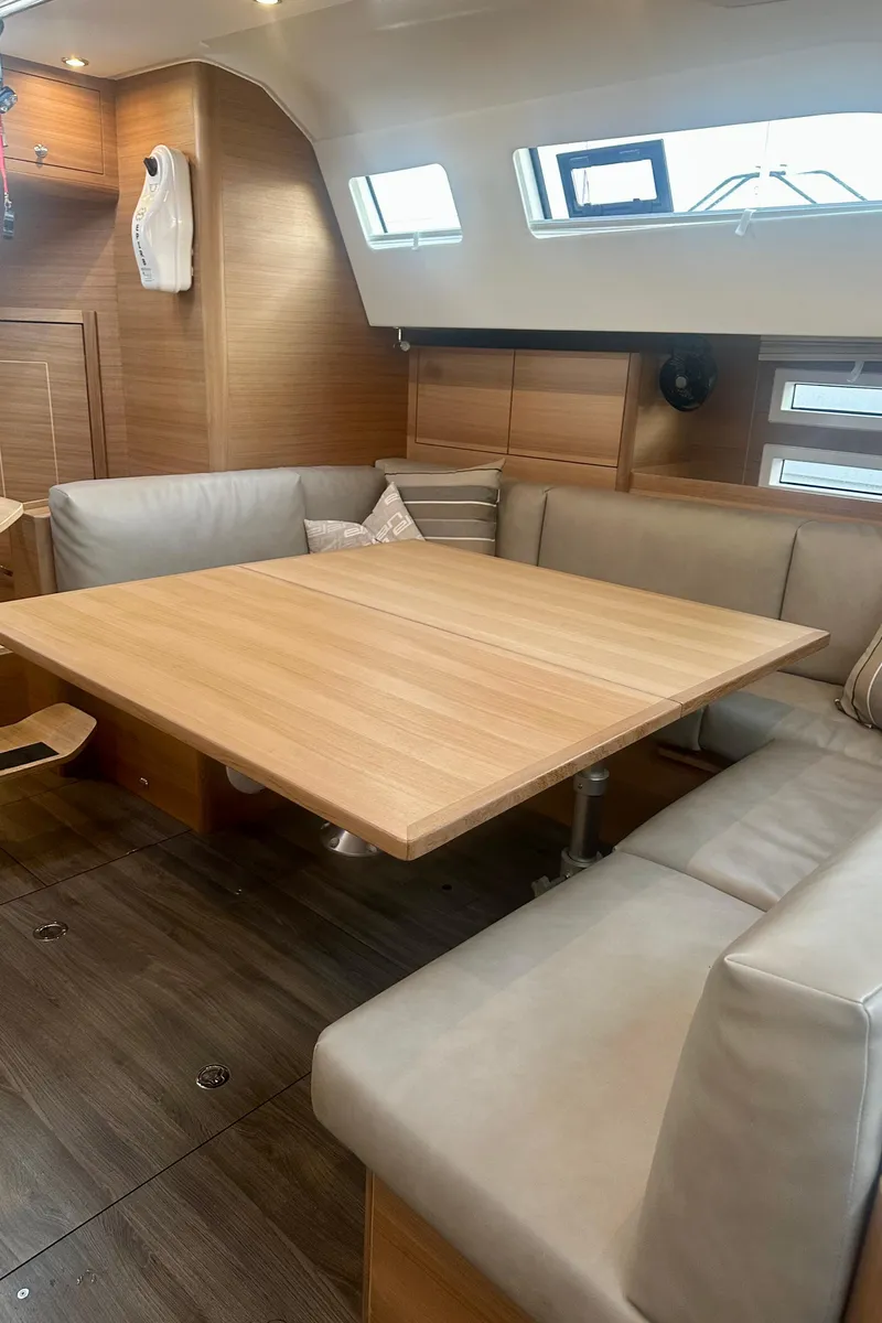 Slide: The Image of Interior of 2022 Elan Impression 50.1 yacht with spacious dining area and modern design. - 39