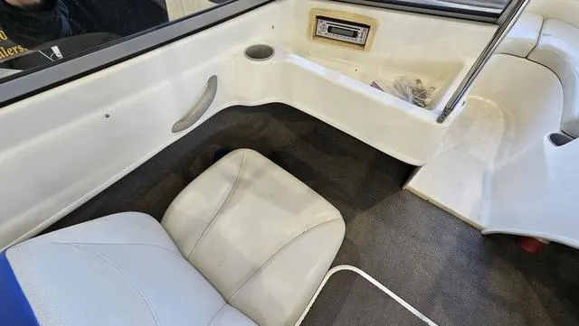 Slide: The Image of Bayliner 175 Bowrider 2007 - 9