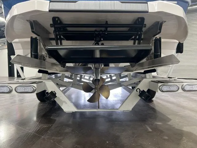 Slide: The Image of Supra SL 450 2024 - 4