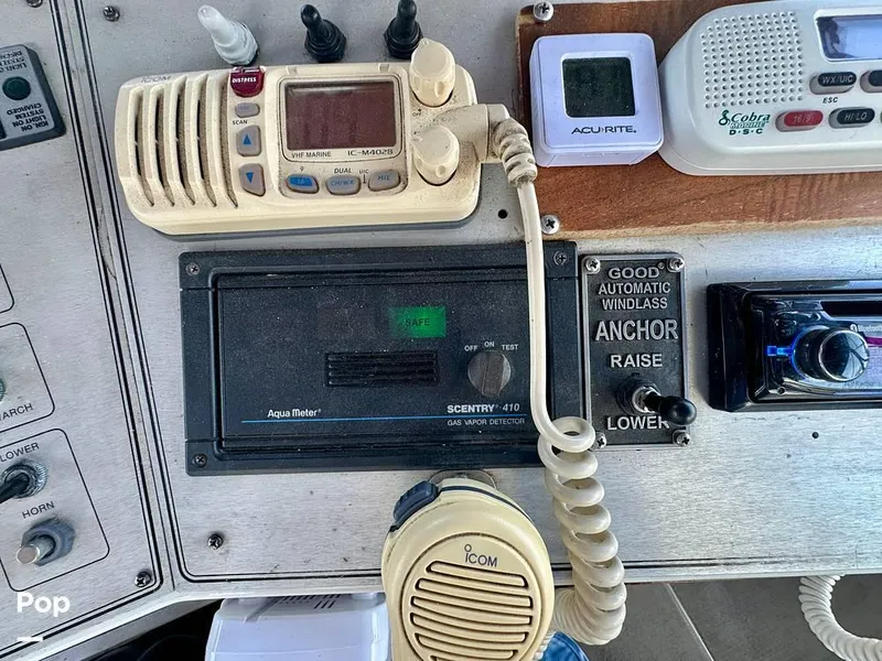 Slide: The Image of 1988 Carver 3807 for sale in North Myrtle Beach, SC - 59