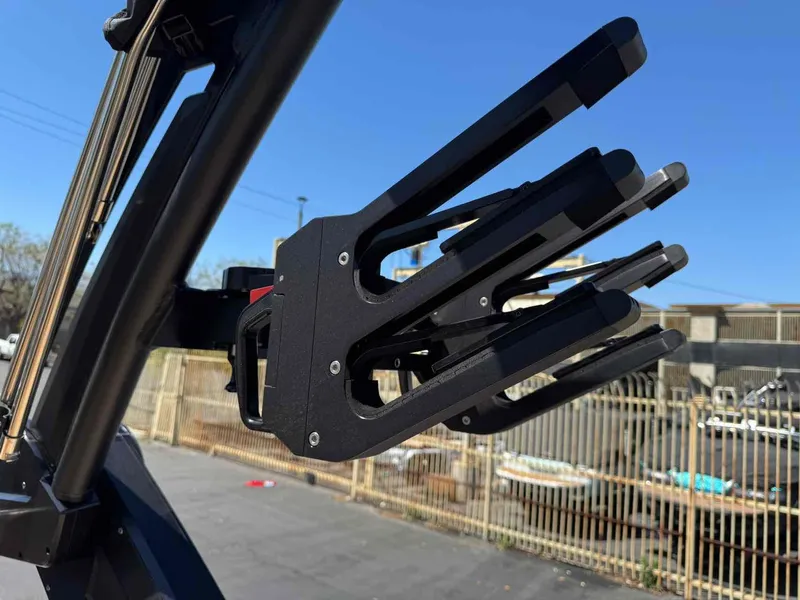 Slide: The Image of MasterCraft XStar S 2024 - 10