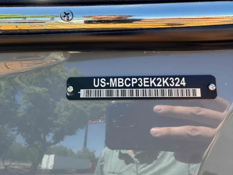 Slide: The Image of MasterCraft XStar S 2024 - 19