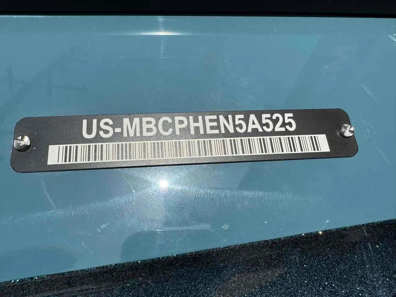 Slide: The Image of MasterCraft X24 2025 - 21