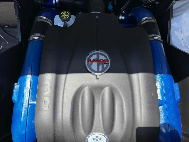 Slide: The Image of MasterCraft X22 2025 - 20