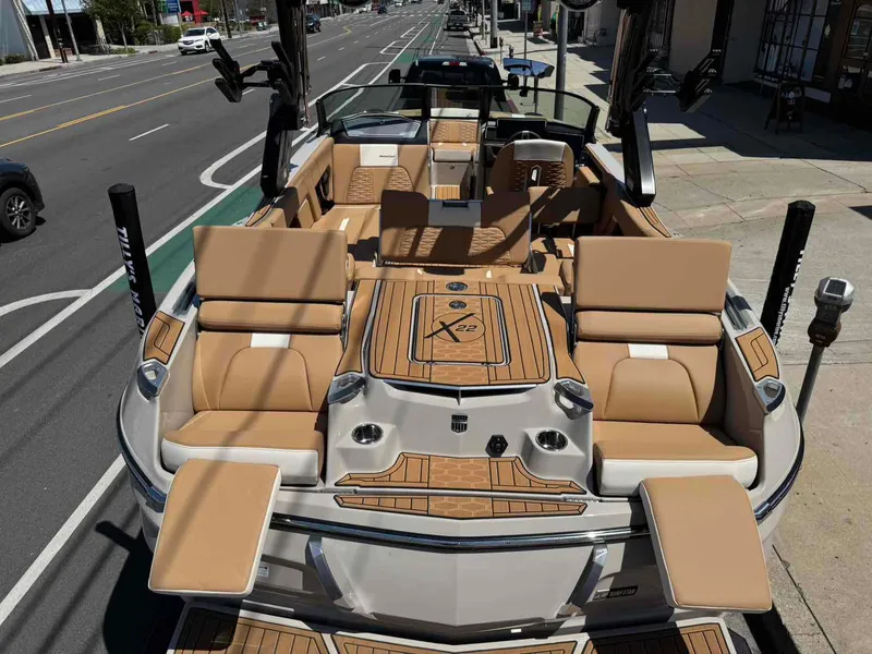 Slide: The Image of MasterCraft X22 2025 - 6