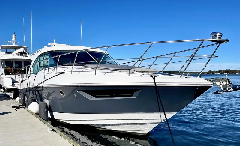 Slide: The Image of Cruisers Yachts 45 Cantius 2018 - 66