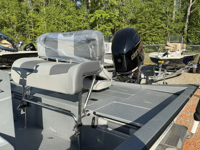 Slide: The Image of Xpress Hyper-Lift Series H22B 2025 - 3