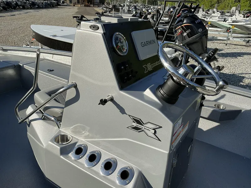 Slide: The Image of Xpress Hyper-Lift Series H22B 2025 - 9