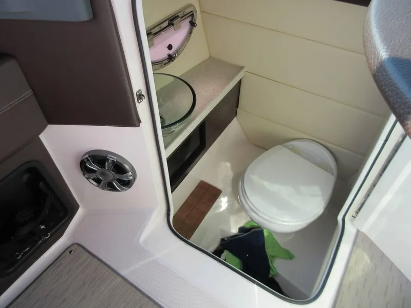 Slide: The Image of Regal 2800 2016 - 19