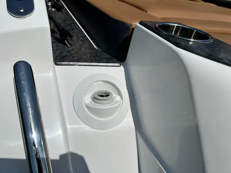 Slide: The Image of 2025 COBALT R31 - Image 13 - 13