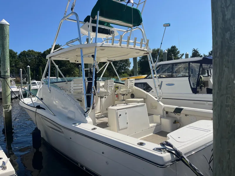 Slide: The Image of Pursuit 3000 Offshore 1996 - 2