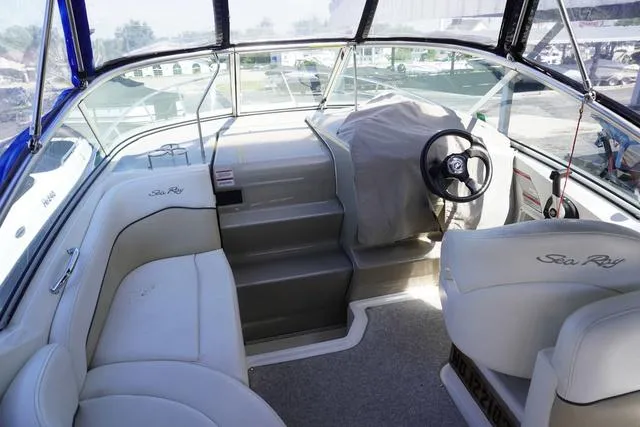 Slide: The Image of Sea Ray Sundancer 260 2008 - 10