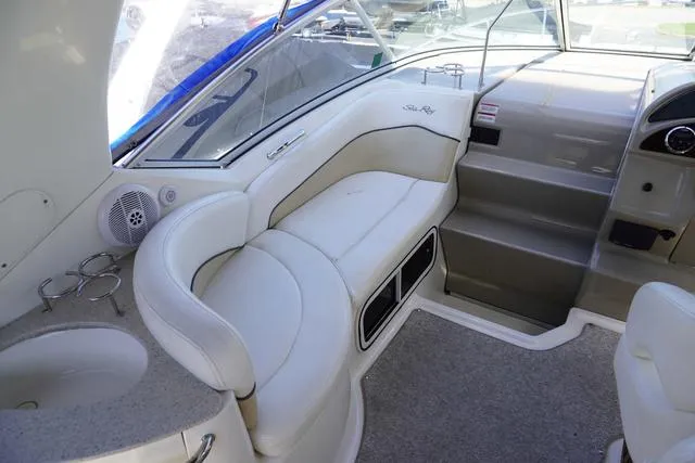 Slide: The Image of Sea Ray Sundancer 260 2008 - 16