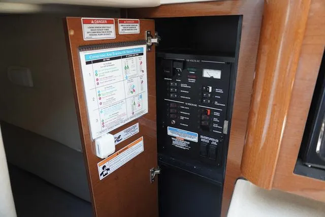 Slide: The Image of Sea Ray Sundancer 260 2008 - 42